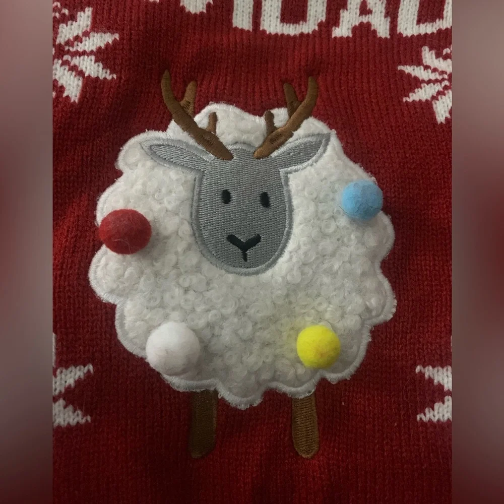 NWT Xmas dog sweater, red and white with graphic print, Size M
